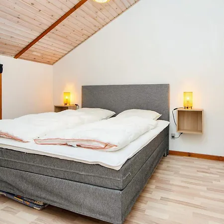 Casa de Férias Modern With Hot Tub Hemmet