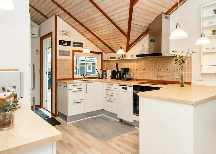 Feriehus Modern Retreat With Hot Tub - By Traum
